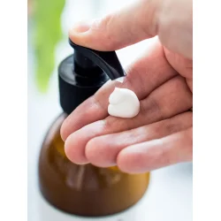 Mild Facial Cleansing Milk 200 ml.